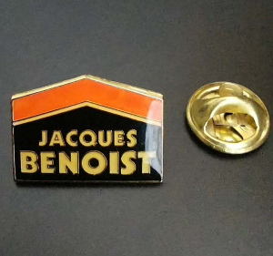 Pin's Jacques Benoist 008